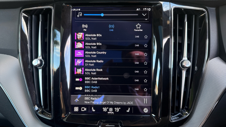 Volvo Xc60 2.0 T6 [350] RC PHEV Core Bright 5dr AWD Gtron Estate